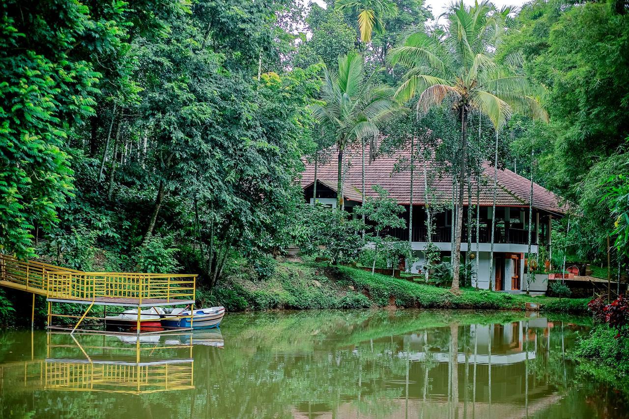 Bamboo Creek Resort Vaduvanchal Exterior foto